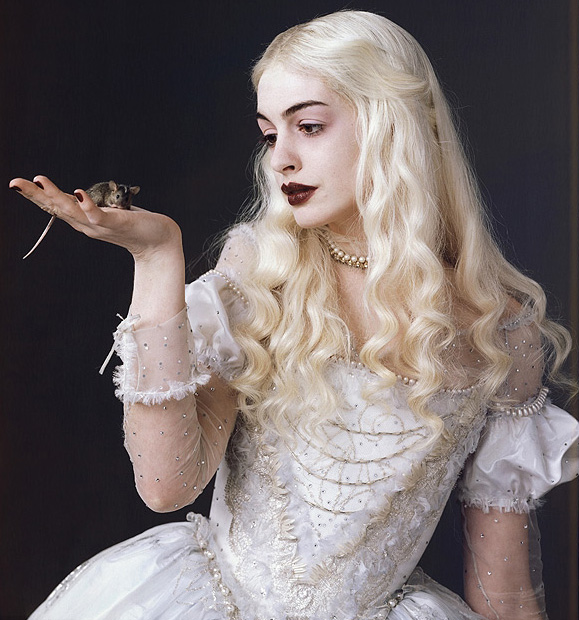 whitequeennew whitequeennew