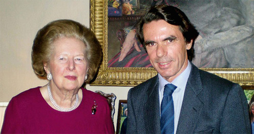La Fundació FAES, presidida per José María Aznar, ha otorgat (23/03/2010) el seu II Premi de la Llibertat a l'ex primera ministra britànica Margaret Thatcher, i seguidora de Milton Friedman i amiga de Pinochet