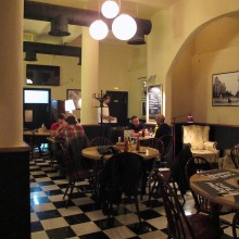 Interior del Cafè Pagès